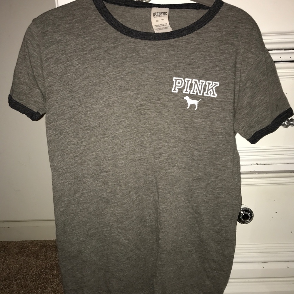 pink short sleeve top